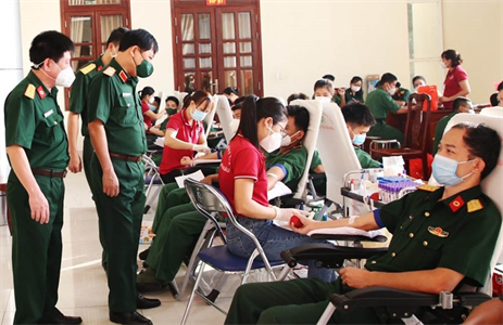 Trường Sĩ quan Lục quân 2 hiến máu tình nguyện năm 2022