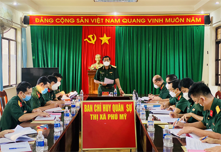 Quân khu kiểm tra công tác tuyển quân năm 2022 tại thị xã Phú Mỹ