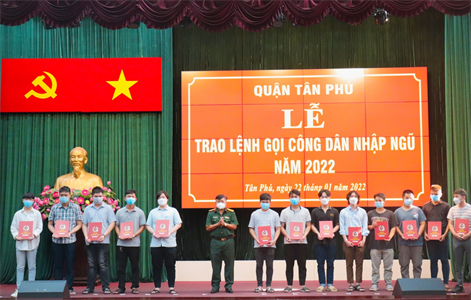 185 thanh niên quận Tân Phú sẵn sàng nhập ngũ