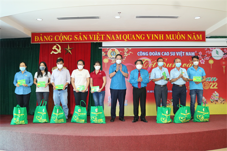 Tết sum vầy - Xuân bình an