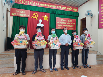 Thanh niên tỉnh Đồng Nai nhận lệnh sẵn sàng nhập ngũ năm 2022