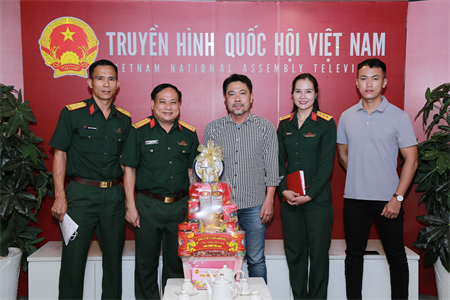 Bộ Tư lệnh Quân khu 7 chúc Tết các cơ quan thông tấn, báo chí trên địa bàn thành phố Hồ Chí Minh