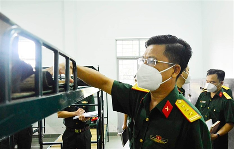 Kiểm tra chuẩn bị huấn luyện năm 2022 tại Trung đoàn Gia Định