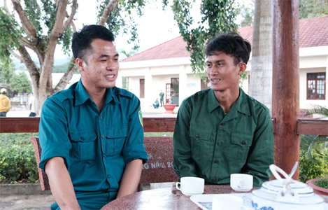 Phía trước là “Cầu vinh quang”