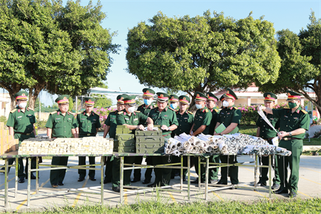 Bộ Tư lệnh Quân khu 7 kiểm tra công tác chuẩn bị huấn luyện, tiếp nhận chiến sĩ mới tại tỉnh Long An