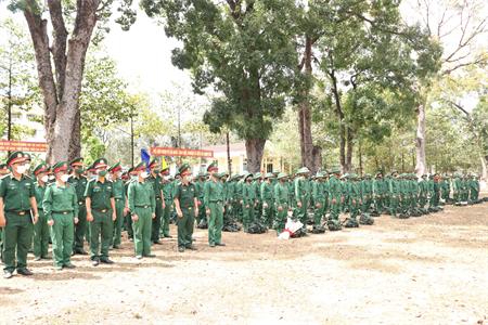 Trường Sĩ quan Kỹ thuật Quân sự đón nhận 300 chiến sĩ mới