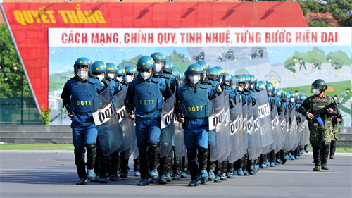 Bộ Tư lệnh TPHCM bế mạc huấn luyện nâng cao Đại đội dân quân thường trực