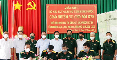 Giao nhiệm vụ cho Đội K72, Bộ CHQS tỉnh Bình Phước