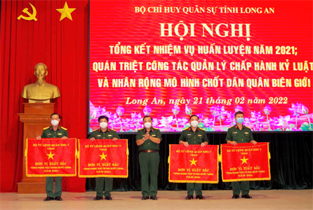 LLVT Long An thực hiện tốt công tác huấn luyện, chấp hành kỷ luật, xây dựng chốt dân quân biên giới