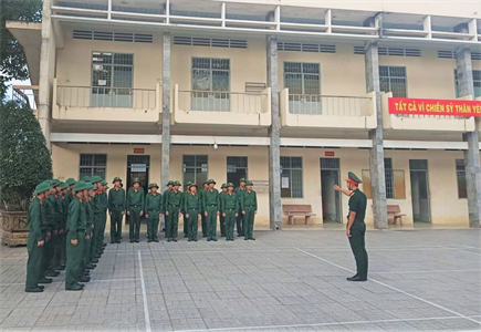 Những ngày đầu quân ngũ của chiến sĩ mới Trung đoàn 174
