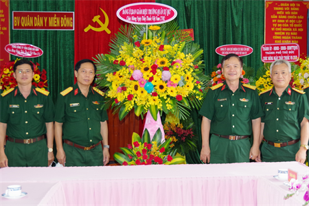 Trường Quân sự Quân khu 7 thăm các bệnh viện nhân kỷ niệm 67 năm Ngày Thầy thuốc Việt Nam