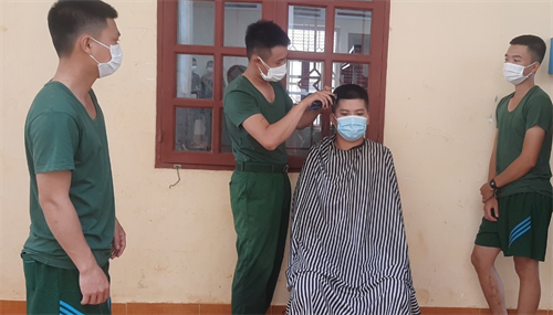 Nét đẹp tóc 3 phân