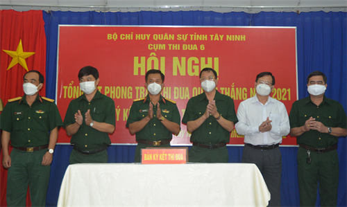 Cụm thi đua 6, Bộ CHQS tỉnh Tây Ninh ký kết thi đua năm 2022