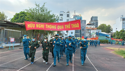 LLVT Quận 1 tổ chức Ngày chạy thể thao quân sự