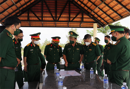 Khảo sát thực địa chuẩn bị Giao lưu hữu nghị quốc phòng biên giới Việt Nam - Campuchia