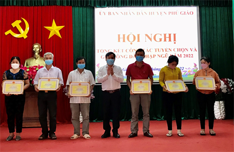 Huyện Phú Giáo, tỉnh Bình Dương tổng kết công tác tuyển chọn và gọi công dân nhập ngũ năm 2022