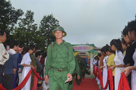 Tây Ninh: 1.600 thanh niên phấn khởi lên đường bảo vệ Tổ quốc