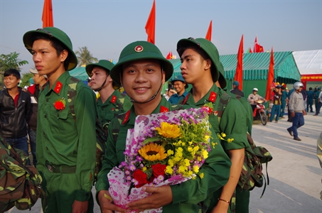 Long An: Giao quân đủ số lượng và đạt chất lượng