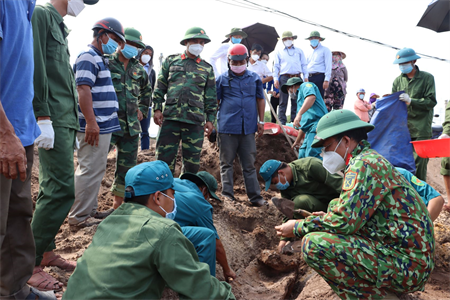 Tìm thêm được 2 hài cốt liệt sĩ tại xã Phước An