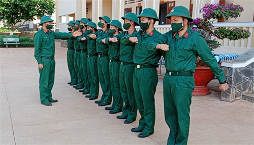 Người anh của tiểu đội