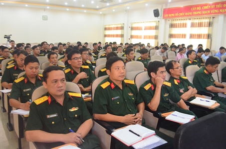 Cục Hậu cần Quân khu 7 tổ chức hội nghị học tập, quán triệt và triển khai Nghị quyết Trung ương 4 (khóa XII)