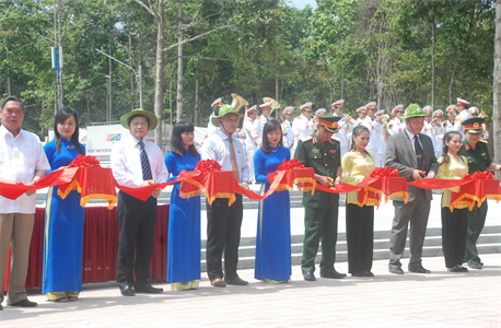 Huyện Lộc Ninh, tỉnh Bình Phước: Phát huy truyền thống, vững bước phát triển
