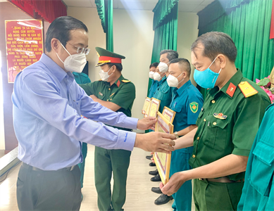 Quận 10 tổng kết công tác tuyển chọn và gọi công dân nhập ngũ