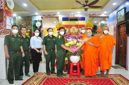 Bộ Tư lệnh TPHCM chúc tết cổ truyền Chol Thnam Thmay