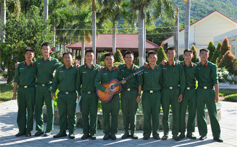 Mang trí tuệ xây dựng đơn vị