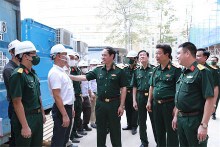 Thượng tướng Vũ Hải Sản kiểm tra, làm việc với Bệnh viện Quân y 175