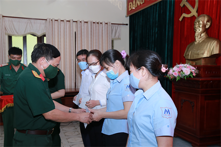 Giao nhiệm vụ tham gia Hội thi thợ giỏi ngành May toàn quân