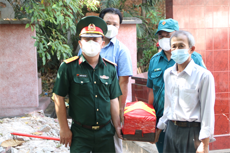 LLVT quận Tân Phú qui tập hài cốt liệt sĩ