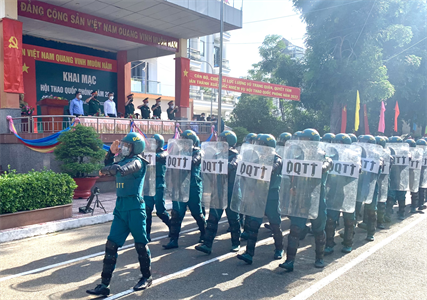 LLVT quận Tân Bình khai mạc Hội thao Quốc phòng năm 2022