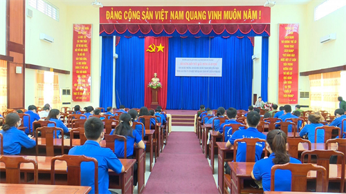 Thành phố Thuận An, tỉnh Bình Dương bồi dưỡng kiến thức quốc phòng, an ninh cho thanh niên công nhân