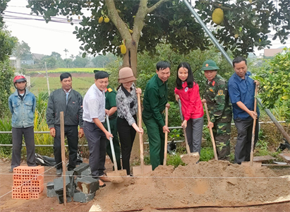 Huyện Đức Trọng, tỉnh Lâm Đồng khởi công xây dựng nhà tình nghĩa quân - dân