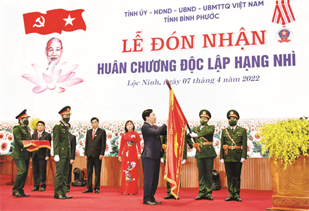 Khơi dậy niềm tự hào, vượt qua khó khăn, bứt phá vươn lên