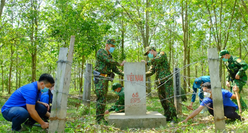 Giữ bình yên nơi biên giới