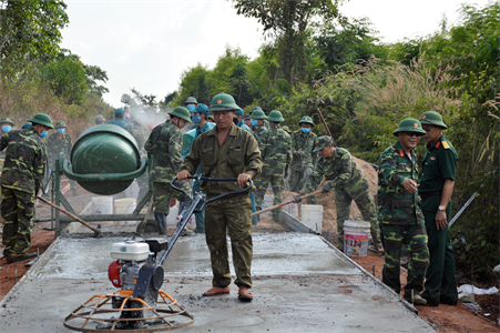 Quân nhân khi thực hiện hành vi quấy nhiễu Nhân dân sẽ bị xử lý kỷ luật như thế nào? Có bị truy cứu trách nhiệm hình sự hay không?