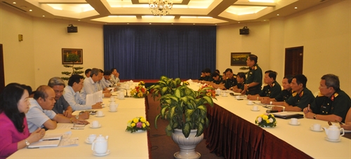 Bộ Tư lệnh Quân khu 7 làm việc UBND thành phố Hồ Chí Minh