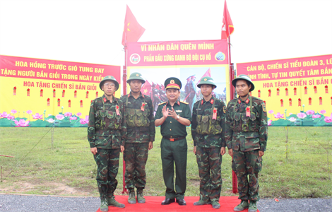 Lữ đoàn 77 kiểm tra “3 tiếng nổ” chiến sĩ mới