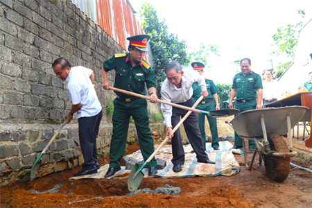 Thành phố Bảo Lộc khởi công xây dựng nhà đồng đội tặng quân nhân khó khăn