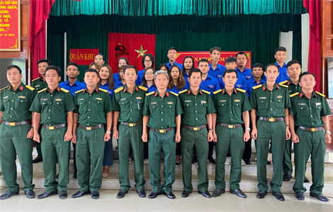 Đoàn Kinh tế - Quốc phòng Lâm Đồng tiếp nhận 20 tri thức trẻ tình nguyện