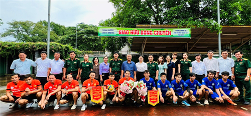 Phòng Chính trị Bộ CHQS tỉnh BR – VT và Nông trường Cao su Bình Ba đẩy mạnh hoạt động giao lưu kết nghĩa