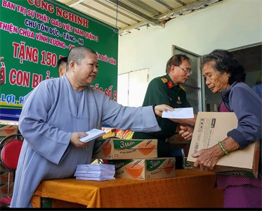 Nữ cựu chiến binh chăm làm việc thiện