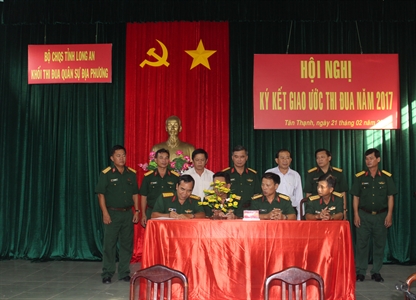 Bộ CHQS tỉnh Long An: Các khối thi đua Quân sự địa phương ký kết thi đua