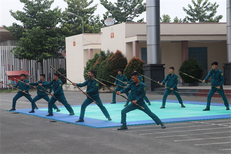 Ban CHQS thị xã Bến Cát, tỉnh Bình Dương tập trung nâng cao chất lượng huấn luyện