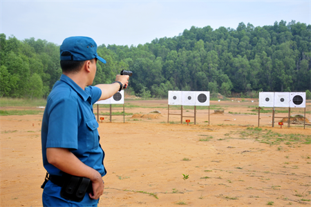 Nâng cao chất lượng bắn súng cho Chỉ huy trưởng các đơn vị