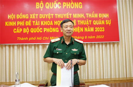Xét duyệt đề tài khoa học cấp Bộ Quốc phòng tại Quân khu 7