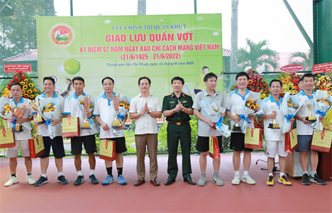 Giải Quần vợt kỷ niệm 97 năm Ngày Báo chí Cách mạng Việt Nam thành công tốt đẹp