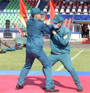 Thành phố Đồng Xoài tổ chức thành công Hội thao trung đội dân quân cơ động